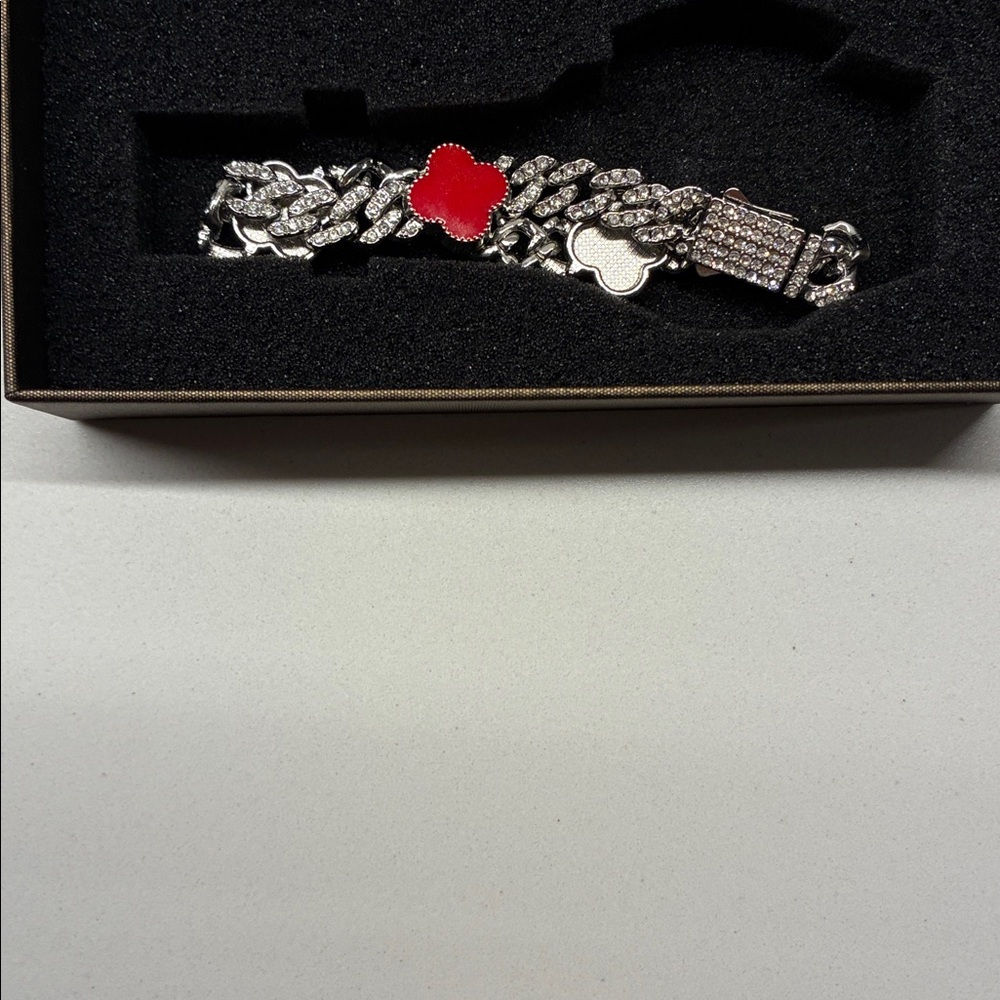 Cuban Link Clover Bracelet